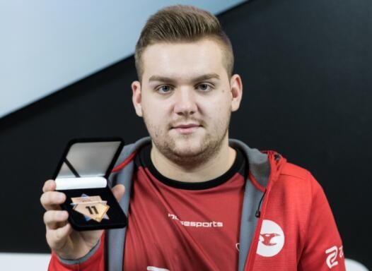 LPL德国杯后续赛程：明天的 Top Esports vs. ThunderTalk Gaming 的胜者将在29日与 Anyone's Legend 争夺冠军！